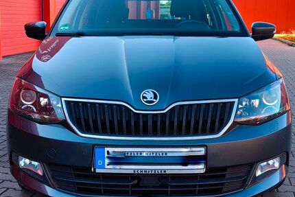 Skoda Fabia 139.700 km 9.500 &euro; Kamp-Lintfort 47475
