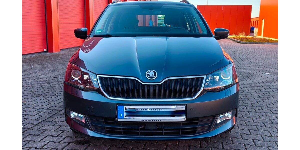 Skoda Fabia 139.700 km 9.500 &euro; Kamp-Lintfort 47475