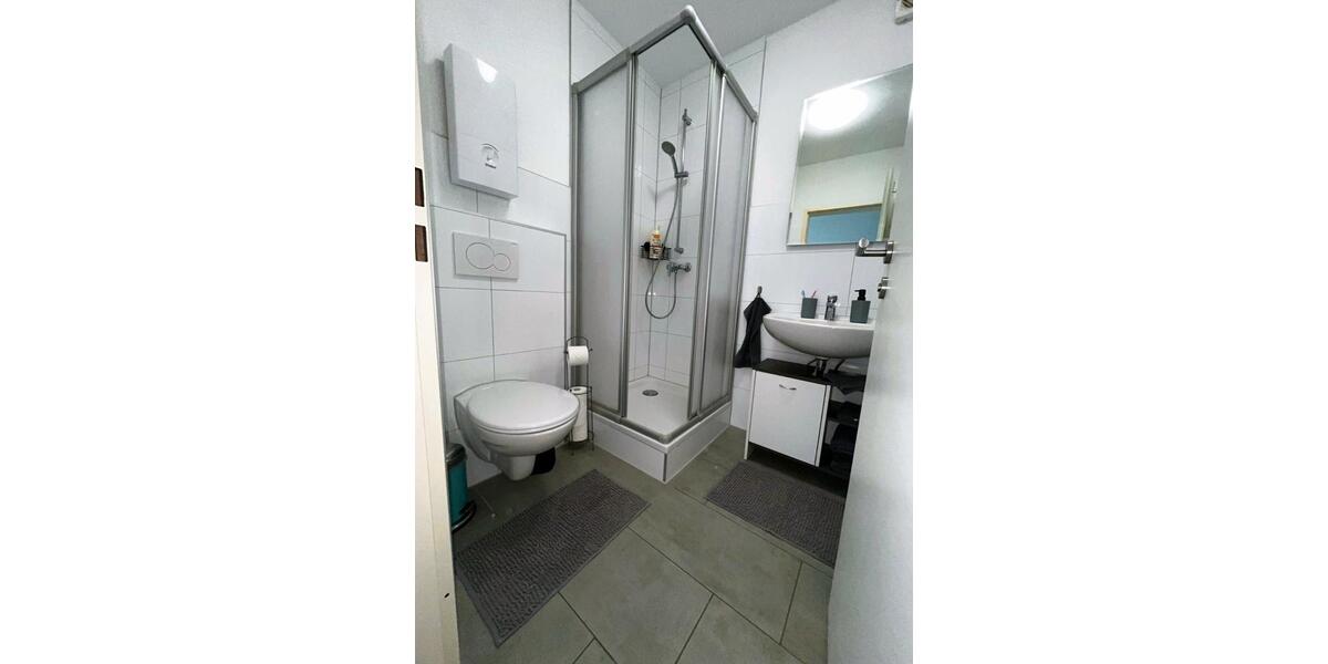 Etagenwohnung Krefeld - 1 Zimmer, 32 m&sup2;, 380&euro; | Angebot:26026049