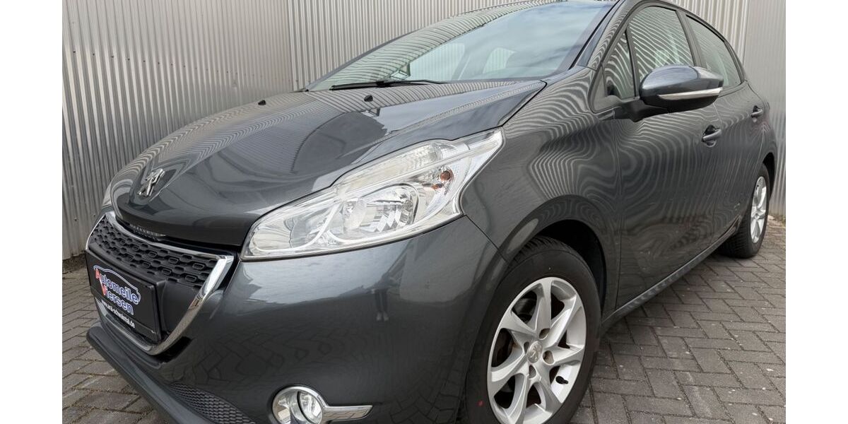 Peugeot 208 123.000 km 3.250 &euro; Viersen 41748