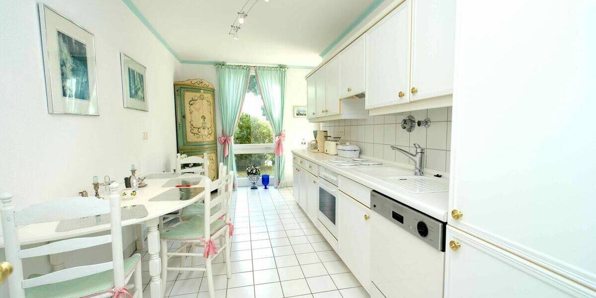 Etagenwohnung Meerbusch Büderich - 3 Zimmer, 121 m&sup2;, 649.000&euro; | Angebot:25801814