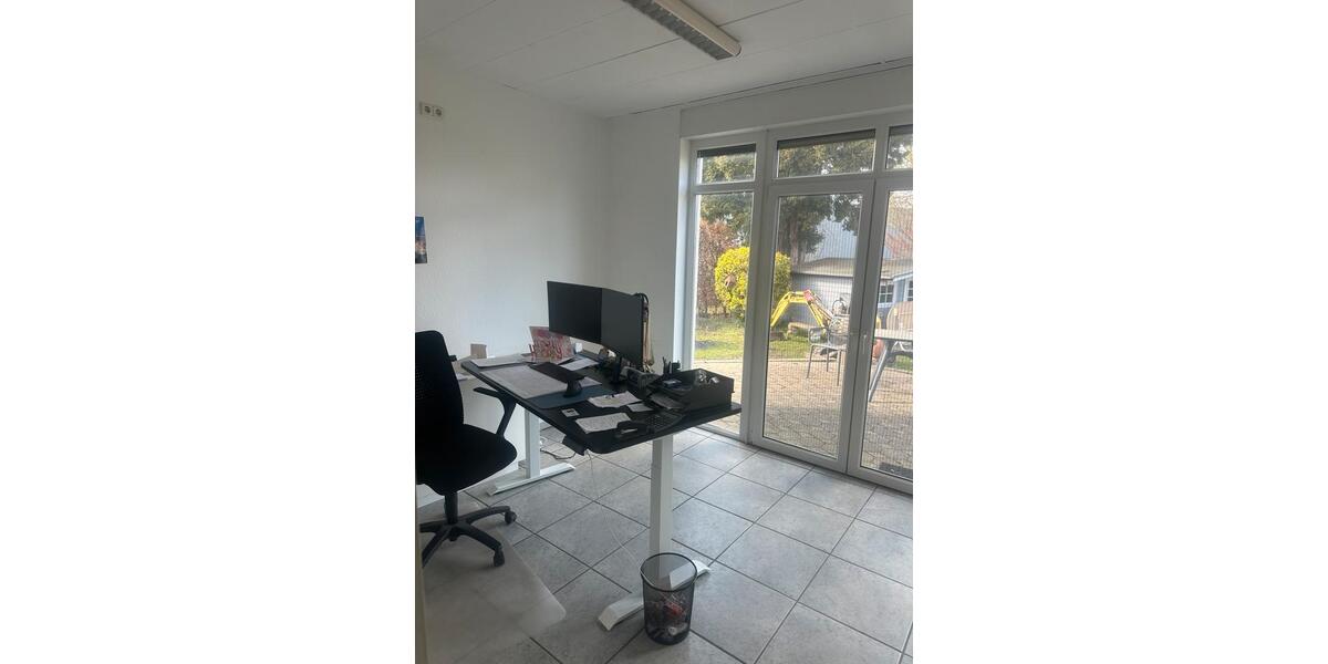 Gewerbeobjekt Mönchengladbach Süd - 1.650&euro; | Angebot:25970100