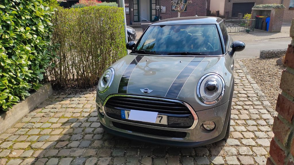 Mini Cooper 62.000 km 13.700 &euro; Krefeld 47809