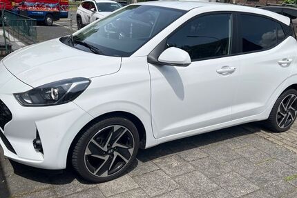 Hyundai i10 14.500 km 18.500 &euro; Neuss 41464
