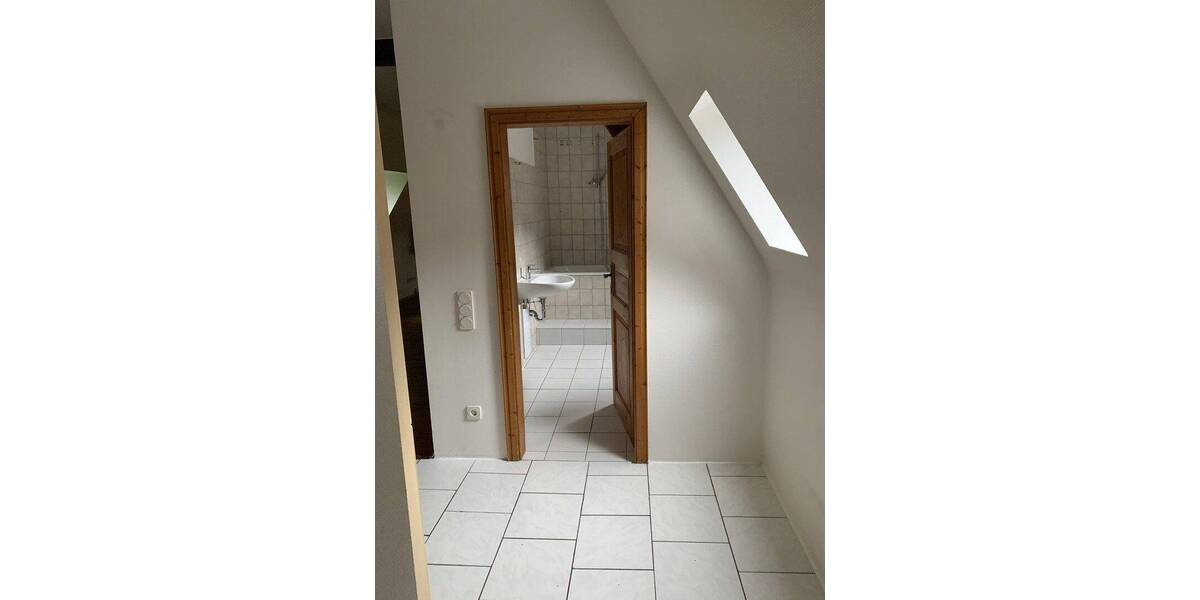 Etagenwohnung Mönchengladbach Venn - 4 Zimmer, 127 m&sup2;, 1.150&euro; | Angebot:26929326