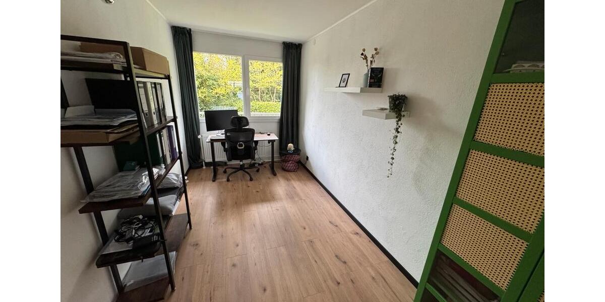 Hochparterre Wassenberg - 4 Zimmer, 104 m&sup2;, 210.000&euro; | Angebot:26820915