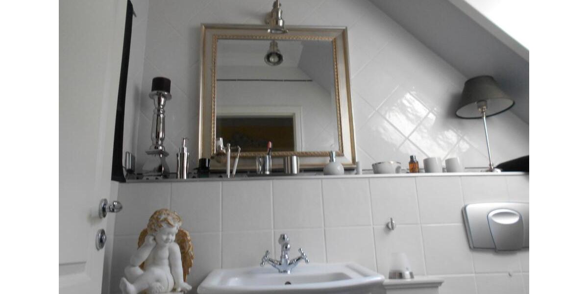 Etagenwohnung Meerbusch Necklenbroich - 4 Zimmer, 96 m&sup2;, 379.500&euro; | Angebot:26495636