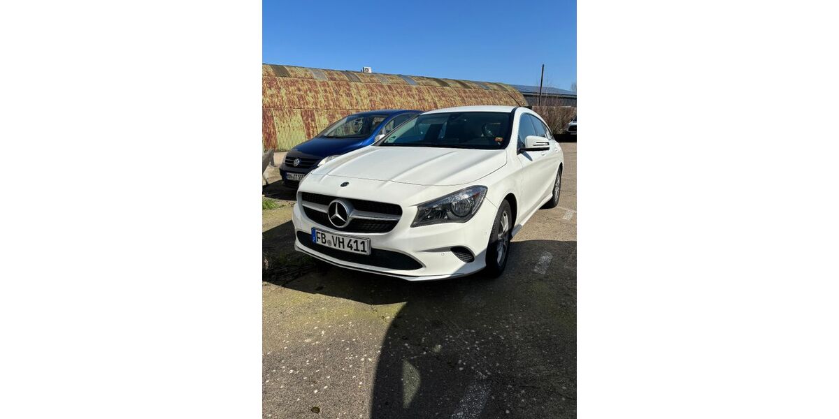 Mercedes-Benz CLA 200 Shooting Brake 142.000 km 16.900 &euro; Hückelhoven 41836