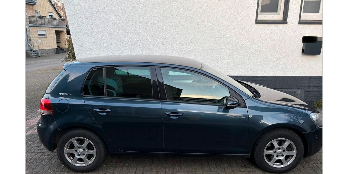 VW Golf 267.000 km 4.500 &euro; Viersen 41749