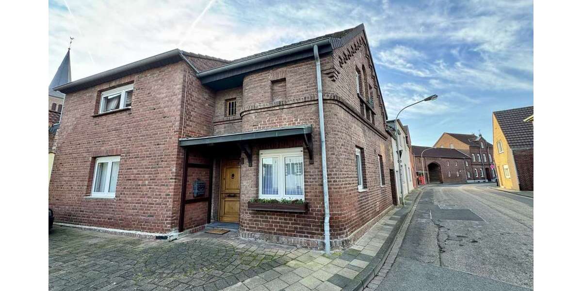 Einfamilienhaus Grevenbroich Hemmerden - 7 Zimmer, 137 m&sup2;, 150.000&euro; | Angebot:24990385