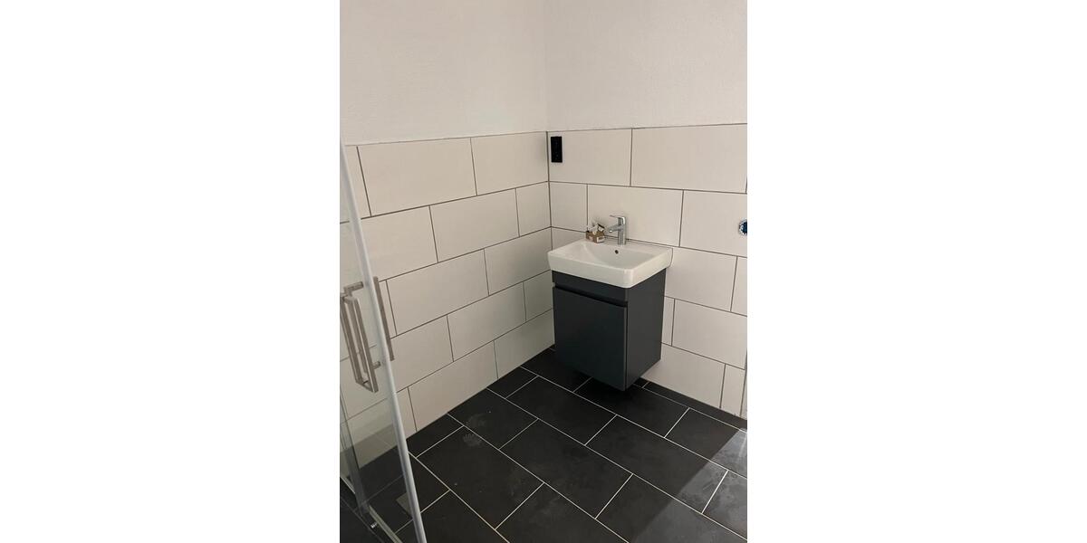 Erdgeschoßwohnung Heinsberg - 4 Zimmer, 120 m&sup2;, 1.100&euro; | Angebot:26610428