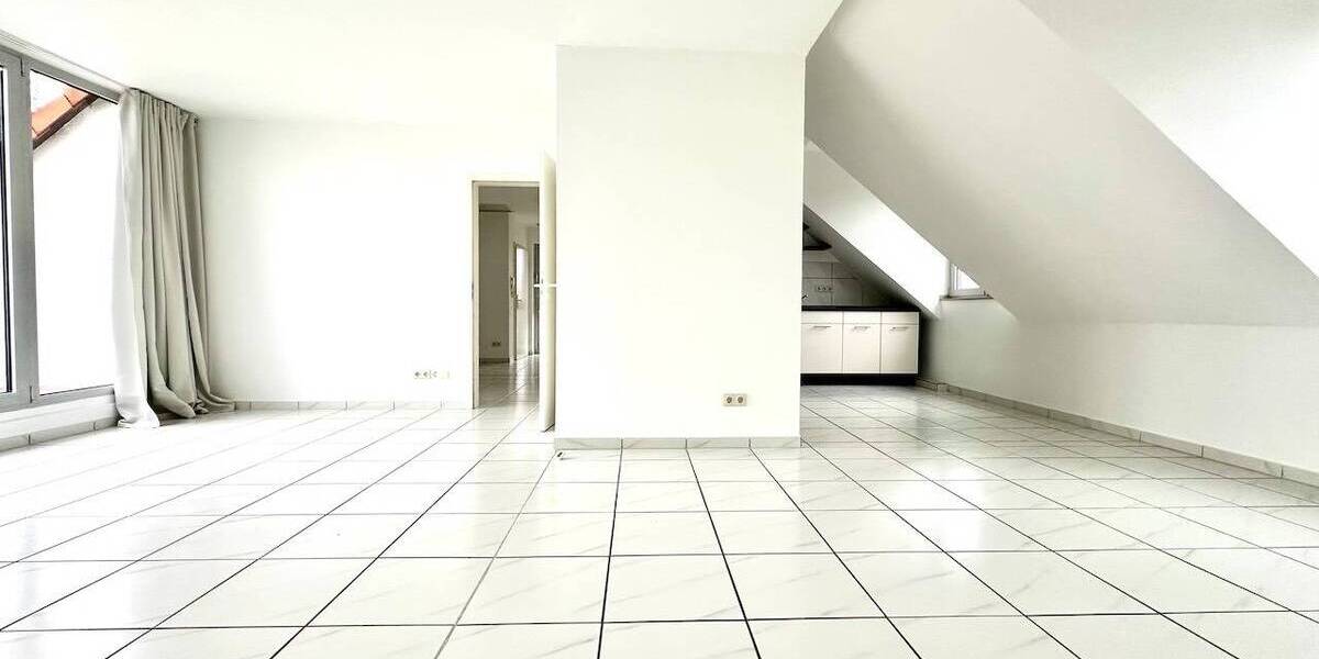 Etagenwohnung Neuss Uedesheim - 3 Zimmer, 94 m&sup2;, 299.000&euro; | Angebot:26657258