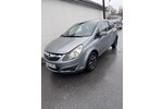 Opel Corsa D 135.201 km 3.290 &euro; Düsseldorf 40213