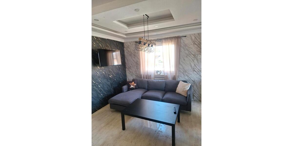 Etagenwohnung Krefeld Benrad - 2 Zimmer, 70 m&sup2;, 25&euro; | Angebot:26033844