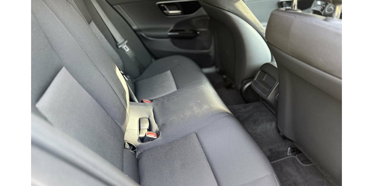 Mercedes-Benz C 200 d Keyless / NAVI / Tempomat / Digit. Tacho 31.000 km 33.990 &euro; Mönchengladbach 41066