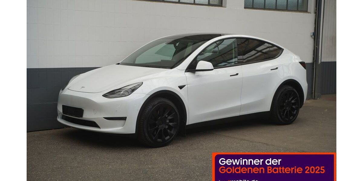 Tesla Model Y 56.575 km 34.950 &euro; Mönchengladbach 41236