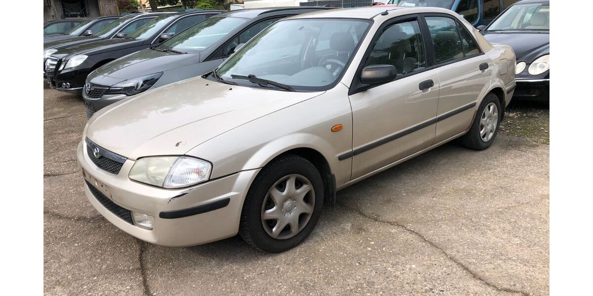 Mazda 323 292.237 km 1.290 &euro; Düsseldorf 40231