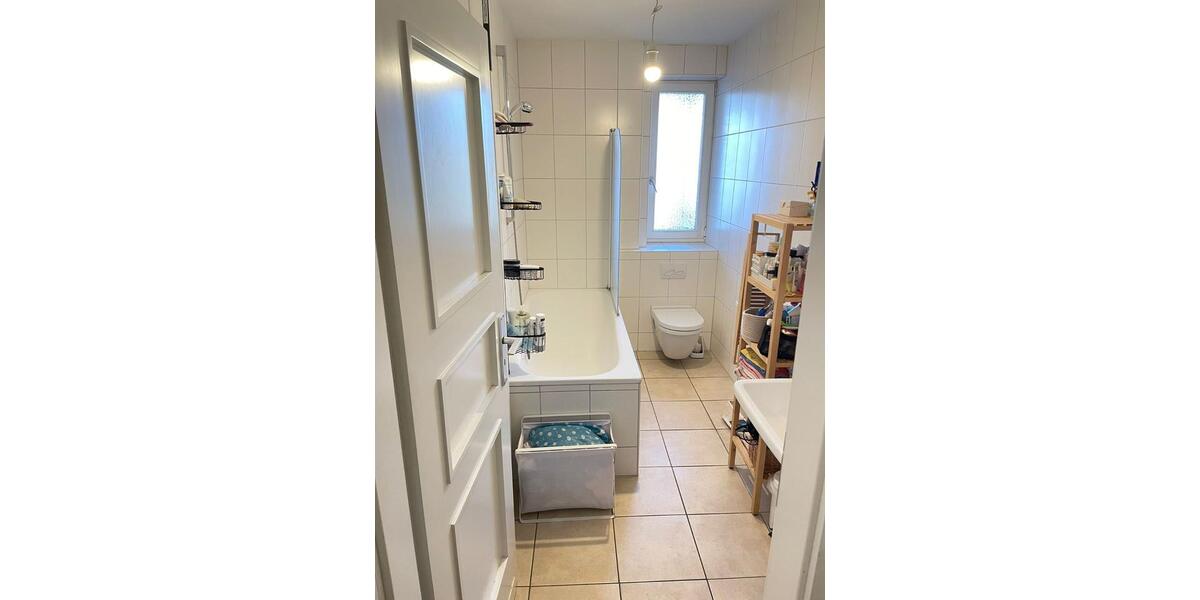Etagenwohnung Düsseldorf Derendorf - 2 Zimmer, 59 m&sup2;, 1.250&euro; | Angebot:25840841
