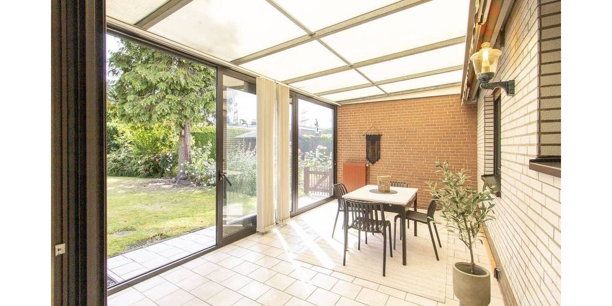 Bungalow Neuss / Reuschenberg Reuschenberg - 3 Zimmer, 105 m&sup2;, 320.000&euro; | Angebot:26858992