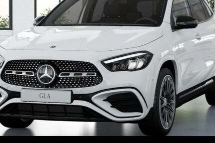 Mercedes-Benz GLA 250 9.900 km 52.490 &euro; Düsseldorf 40470