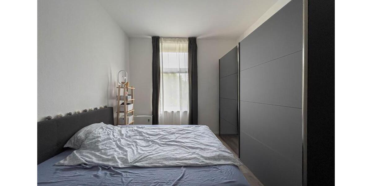 Etagenwohnung Düsseldorf Flingern Süd - 3 Zimmer, 83 m&sup2;, 1.300&euro; | Angebot:25813925
