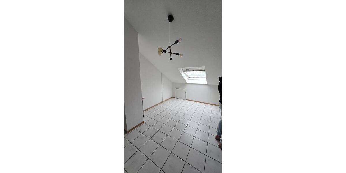 Etagenwohnung Grefrath - 2 Zimmer, 61 m&sup2;, 758&euro; | Angebot:26591591