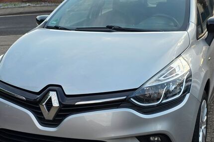 Renault Clio 85.925 km 8.350 &euro; Neuss 41470
