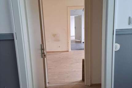 Wohnung Krefeld Krefeld-Mitte - 2 Zimmer, 46 m&sup2;, 496&euro; | Angebot:26888297