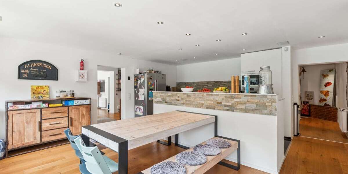 Einfamilienhaus Krefeld Gartenstadt - 6 Zimmer, 185 m&sup2;, 699.000&euro; | Angebot:22742327