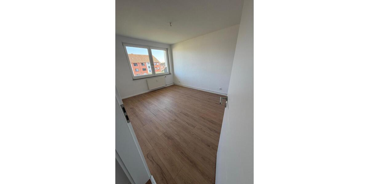 Etagenwohnung Brüggen - 3 Zimmer, 79 m&sup2;, 850&euro; | Angebot:25992885