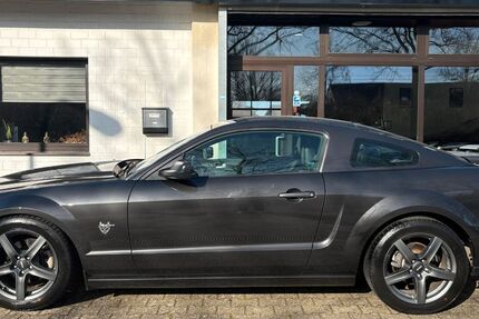 Ford Mustang 44.264 km 24.298 &euro; Korschenbroich 41352