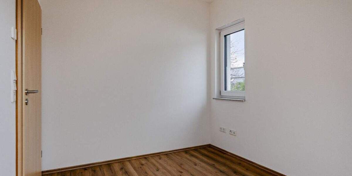 Mehrfamilienhaus, Wohnhaus Erkelenz Holzweiler - 7 Zimmer, 201 m&sup2;, 695.000&euro; | Angebot:25746555