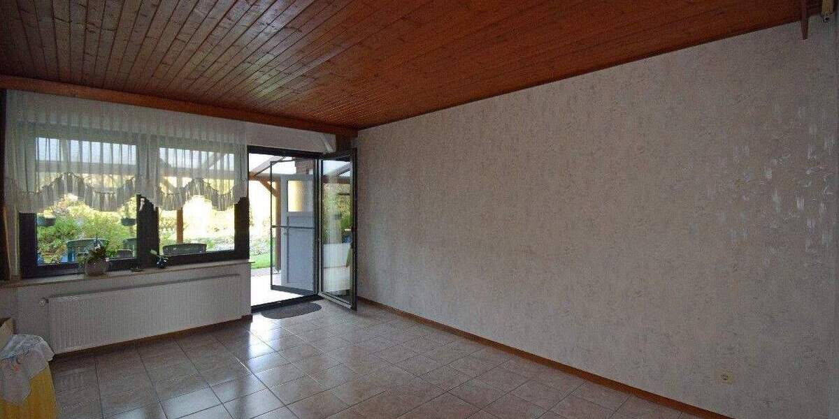 Mehrfamilienhaus, Wohnhaus Brüggen - 8 Zimmer, 153 m&sup2;, 393.000&euro; | Angebot:25742476