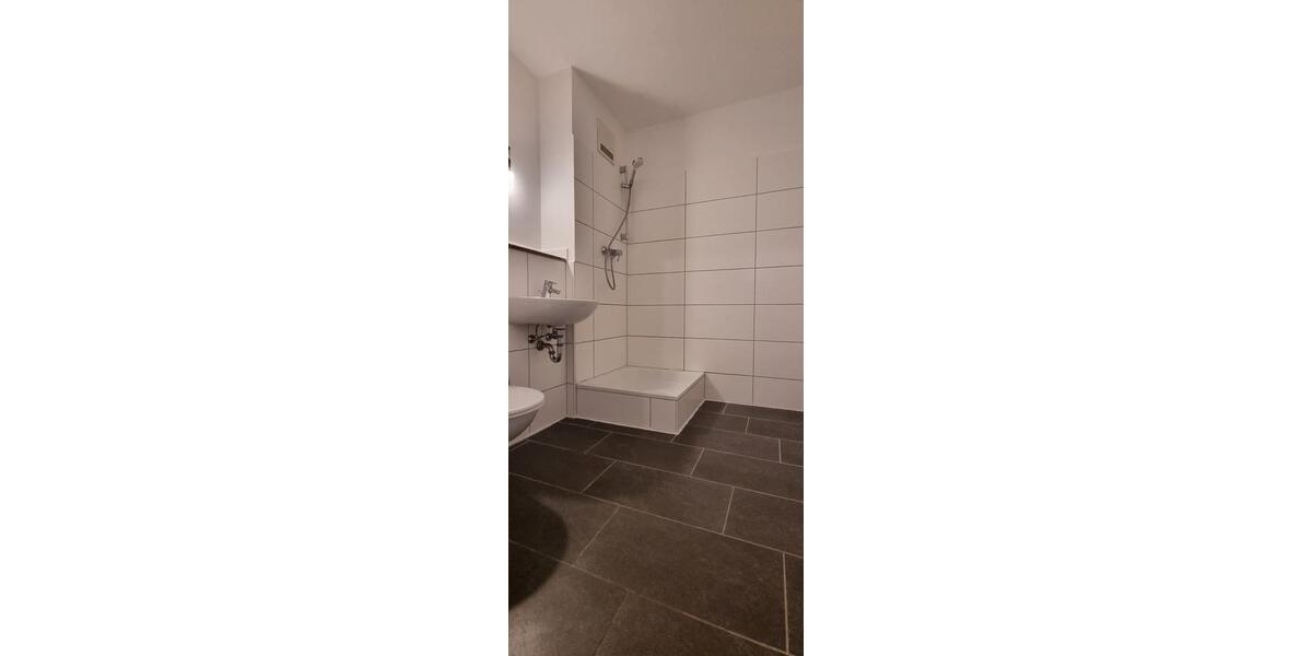 Etagenwohnung Meerbusch Necklenbroich - 2 Zimmer, 66 m&sup2;, 599&euro; | Angebot:26548240