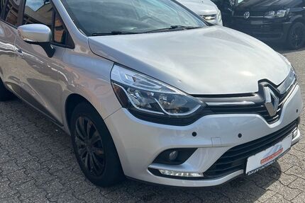 Renault Clio 51.807 km 9.800 &euro; Korschenbroich 41352