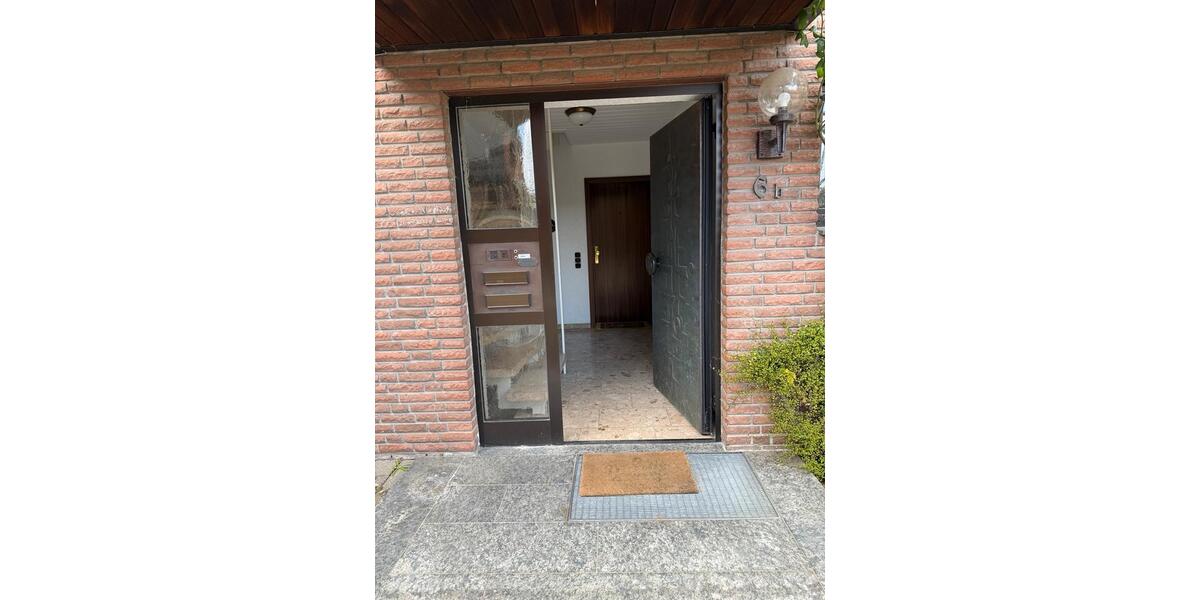 Etagenwohnung Schwalmtal - 3 Zimmer, 160 m&sup2;, 1.200&euro; | Angebot:26613520