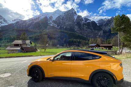 Ford Mustang Mach-E 66.000 km 25.900 &euro; Krefeld 47803