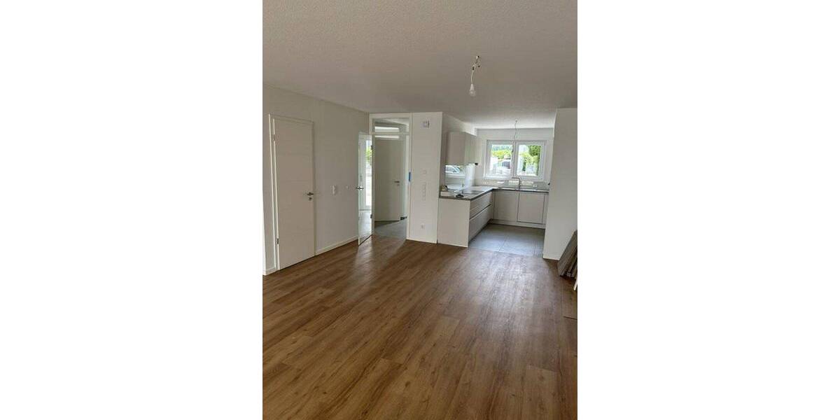 Reihenmittelhaus Korschenbroich - 5 Zimmer, 189 m&sup2;, 2.299&euro; | Angebot:26834104