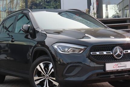 Mercedes-Benz GLA 200 129.683 km 27.490 &euro; Neuss 41469