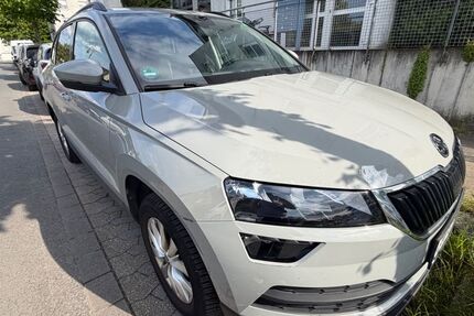 Skoda Karoq 138.649 km 12.000 &euro; Düsseldorf 40489
