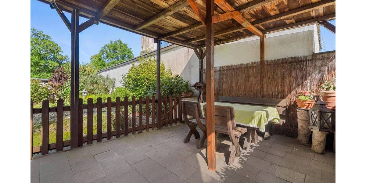 Einfamilienhaus Düsseldorf Heerdt - 6 Zimmer, 105 m&sup2;, 498.000&euro; | Angebot:26930035