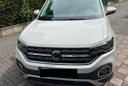 VW T-Cross 11.000 km 18.900 &euro; Krefeld 47809
