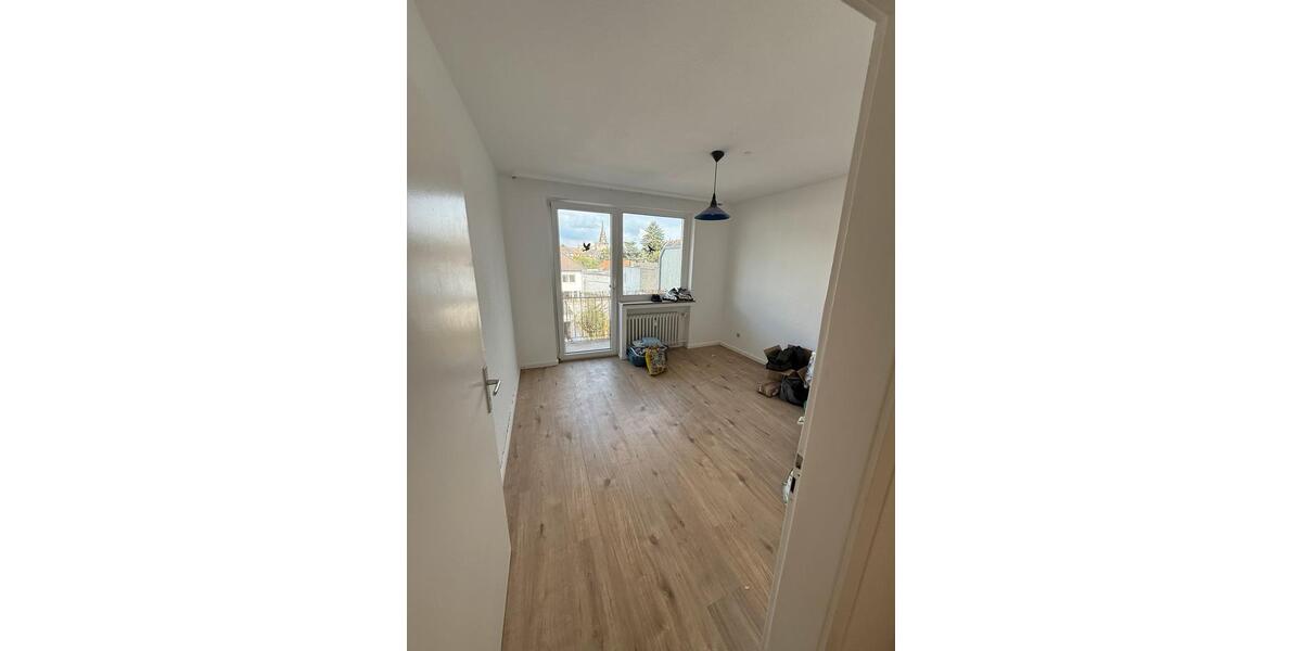 Etagenwohnung Krefeld Cracau - 3 Zimmer, 900&euro; | Angebot:22479544