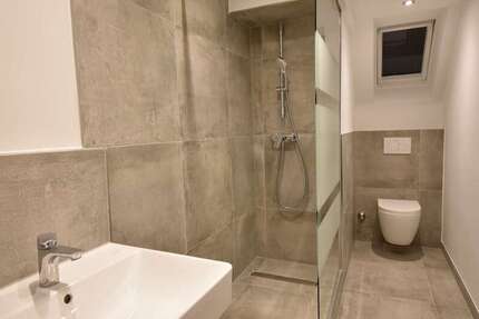 Wohnung Düsseldorf Oberbilk - 1 Zimmer, 38 m&sup2;, 645&euro; | Angebot:24269179