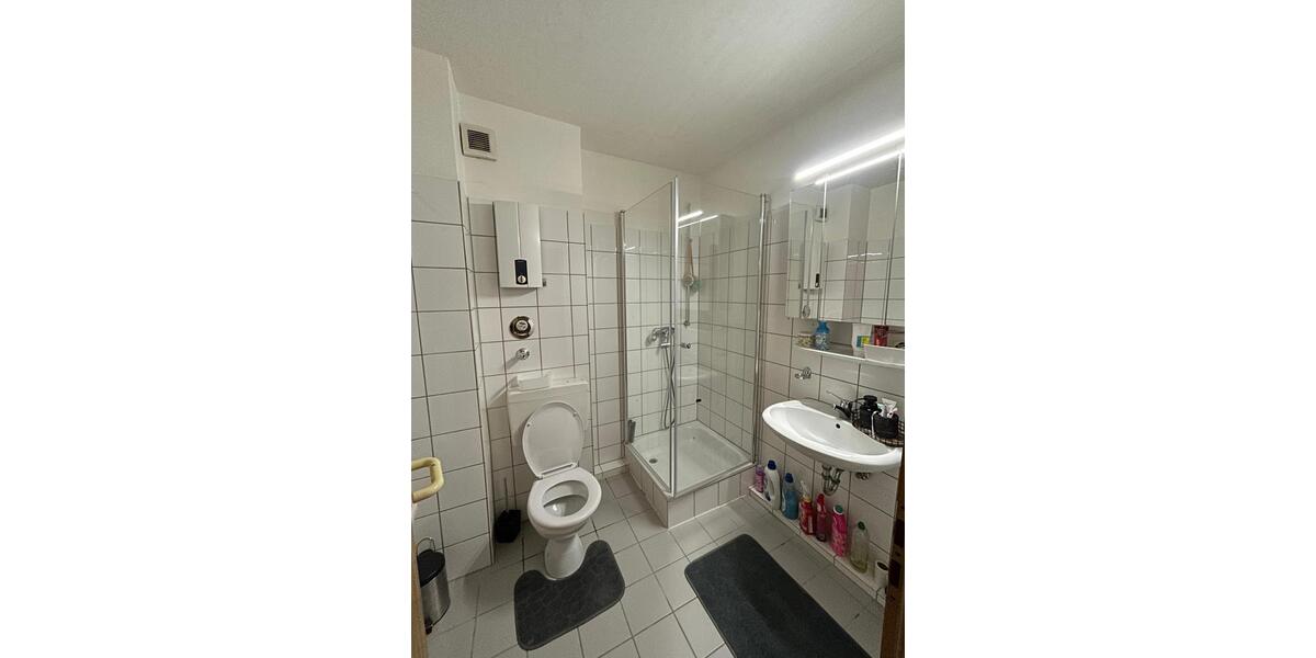 Etagenwohnung Mönchengladbach West - 1 Zimmer, 32 m&sup2;, 550&euro; | Angebot:25656568