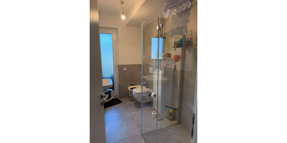 Etagenwohnung Krefeld Stadtmitte - 2 Zimmer, 58 m&sup2;, 725&euro; | Angebot:26654898