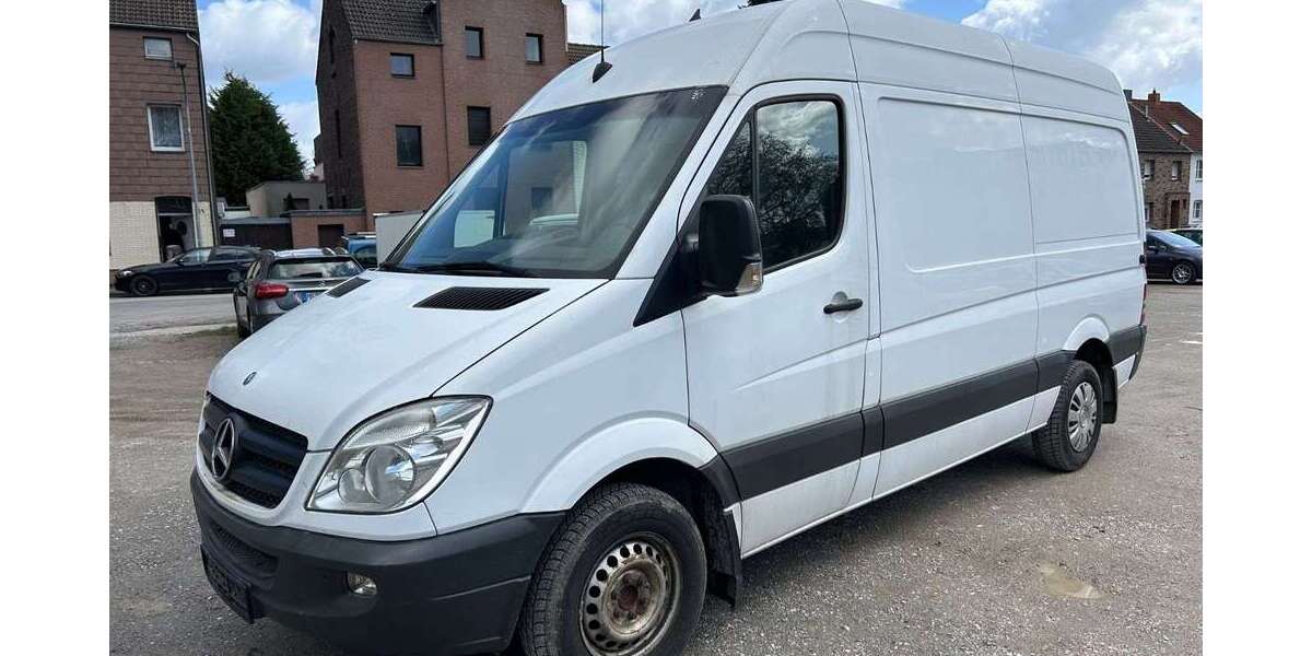 Mercedes-Benz Sprinter 209.045 km 7.990 &euro; Mönchengladbach 41063