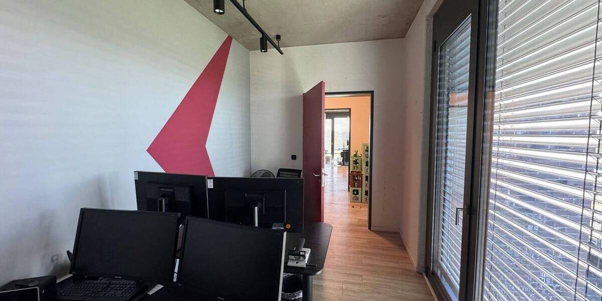 Gewerbeobjekt Neuss Furth-Süd - 6 Zimmer, 253 m&sup2;, 4.705&euro; | Angebot:26929239