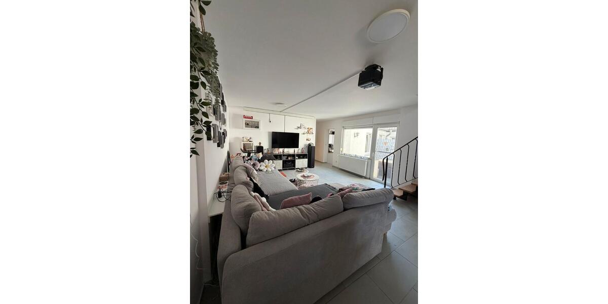 Doppelhaushälfte Wegberg - 3 Zimmer, 105 m&sup2;, 920&euro; | Angebot:26591874