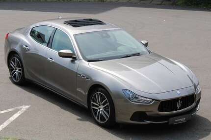 Maserati Ghibli 18.046 km 35.990 &euro; Düsseldorf 40233